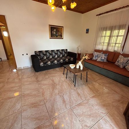 Beachfront Cottage Nea Triglia Exterior photo
